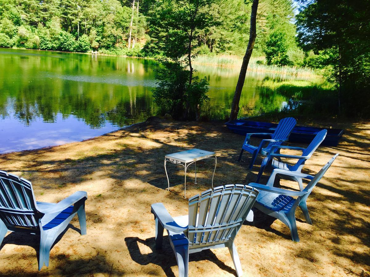 플리머스 Clear Pond Getaway 아파트 외부 사진
